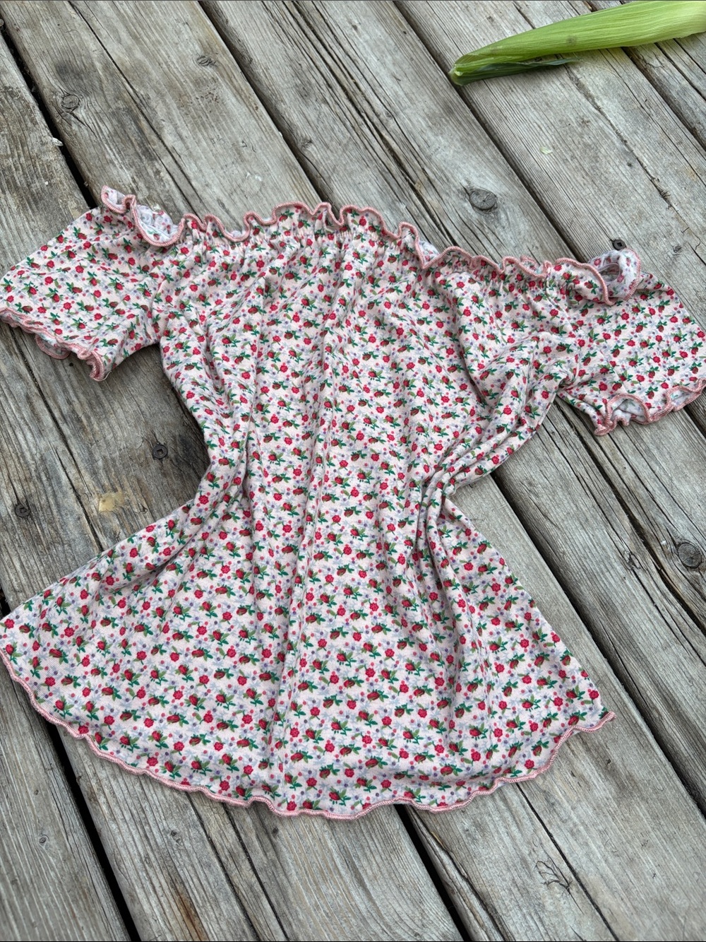 Floral Off-Shoulder Ruffle Top - Pink